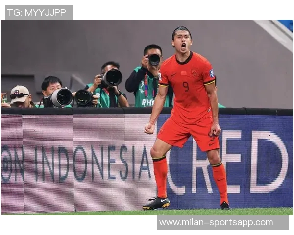 张玉宁第67分钟推射破门国安奋力追分1-2落后仍有希望