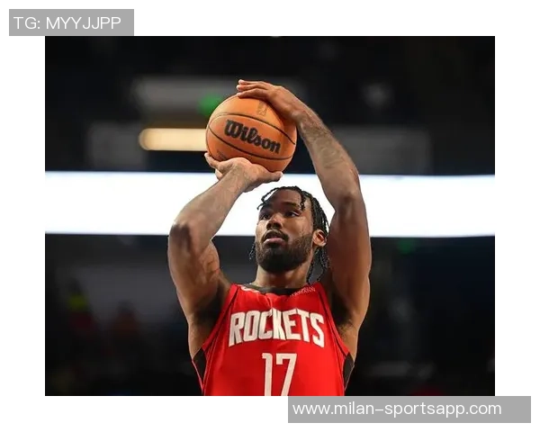 兰德尔赛季数据亮眼场均272分65篮板52助攻命中率高达56三分命中率47 兰德尔赛季数据亮眼场均272分65篮板52助攻命中率高达56三分命中率47