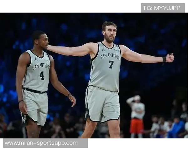 禁区内外皆有作为文班与尼克斯替补席的崛起之路