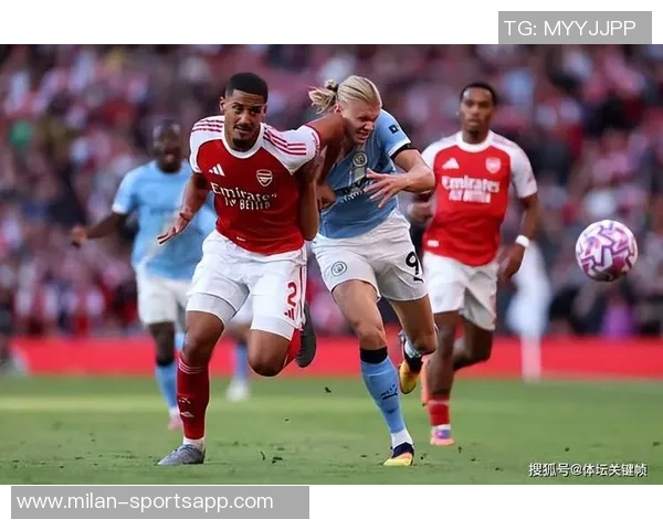 英超争冠形势紧张第2到第11名仅差4分竞争激烈 英超争冠形势紧张第2到第11名仅差4分竞争激烈